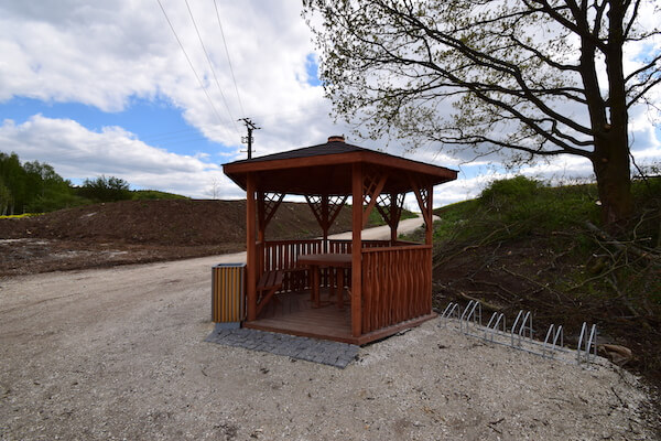 Altán na cyklostezce